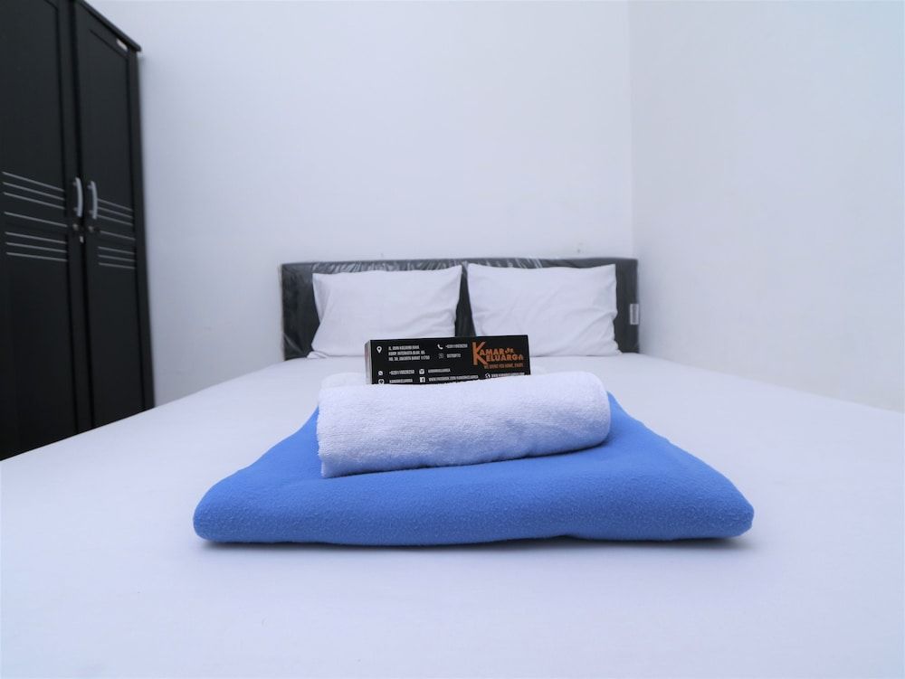 undefined Kamar Keluarga Ungaran 4