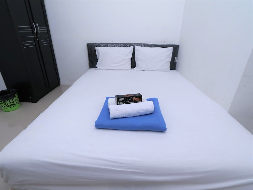 undefined Kamar Keluarga Ungaran 3