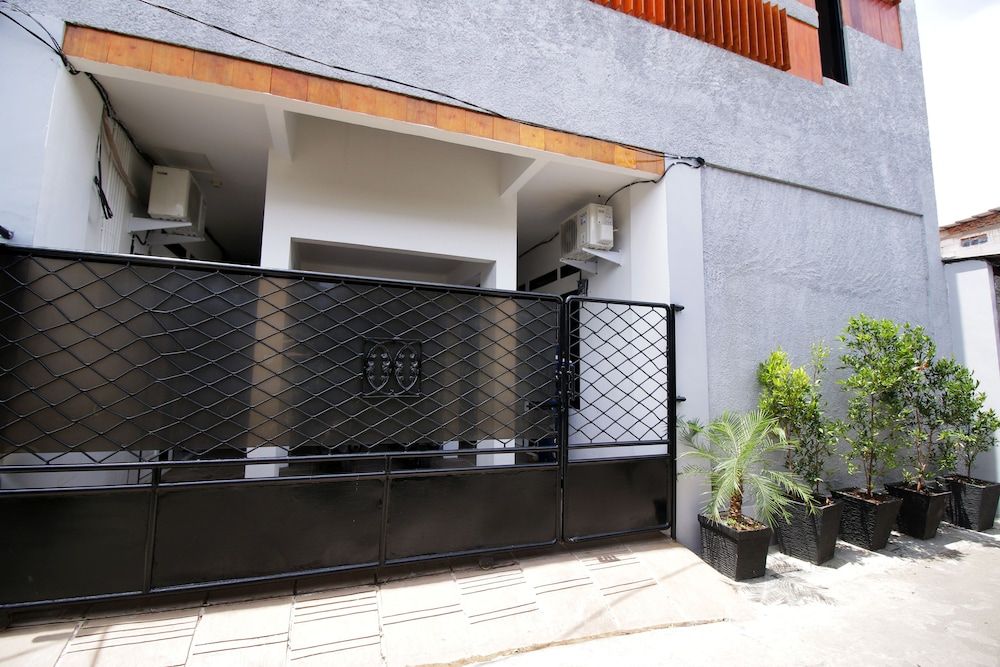 undefined Kamar Keluarga Haji Peeng Syariah 3