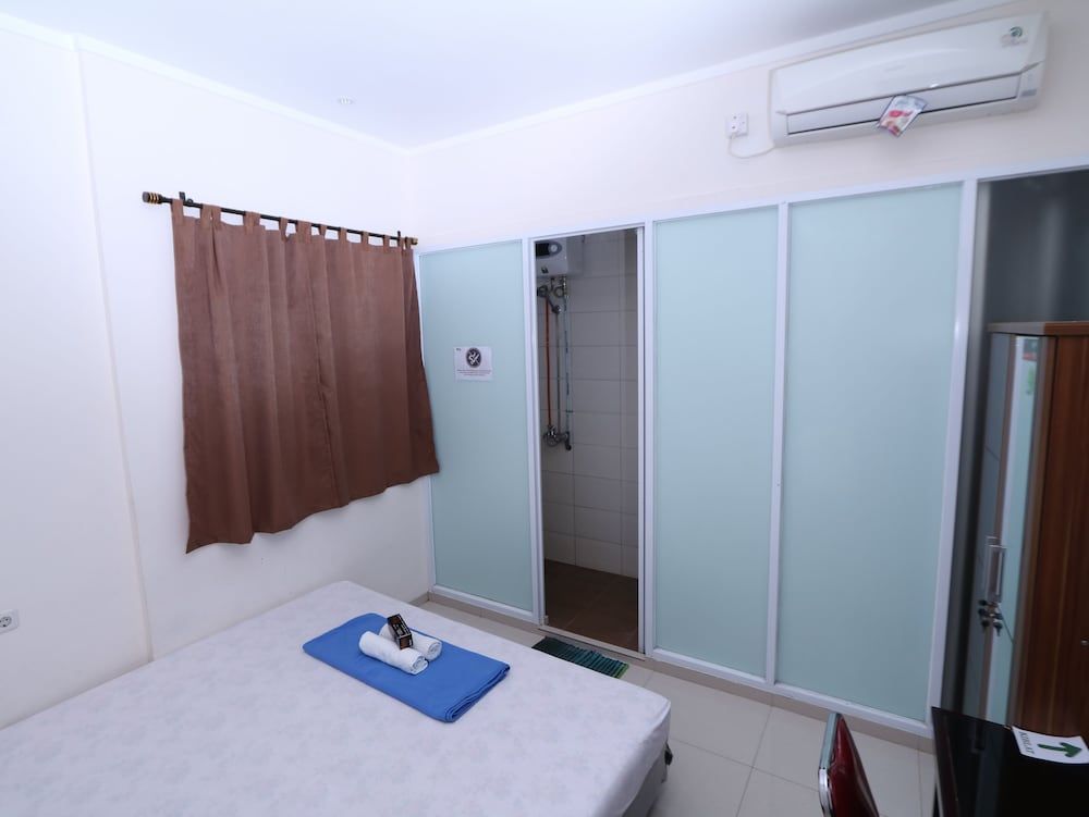 undefined Kamar Keluarga Tanah Abang 9