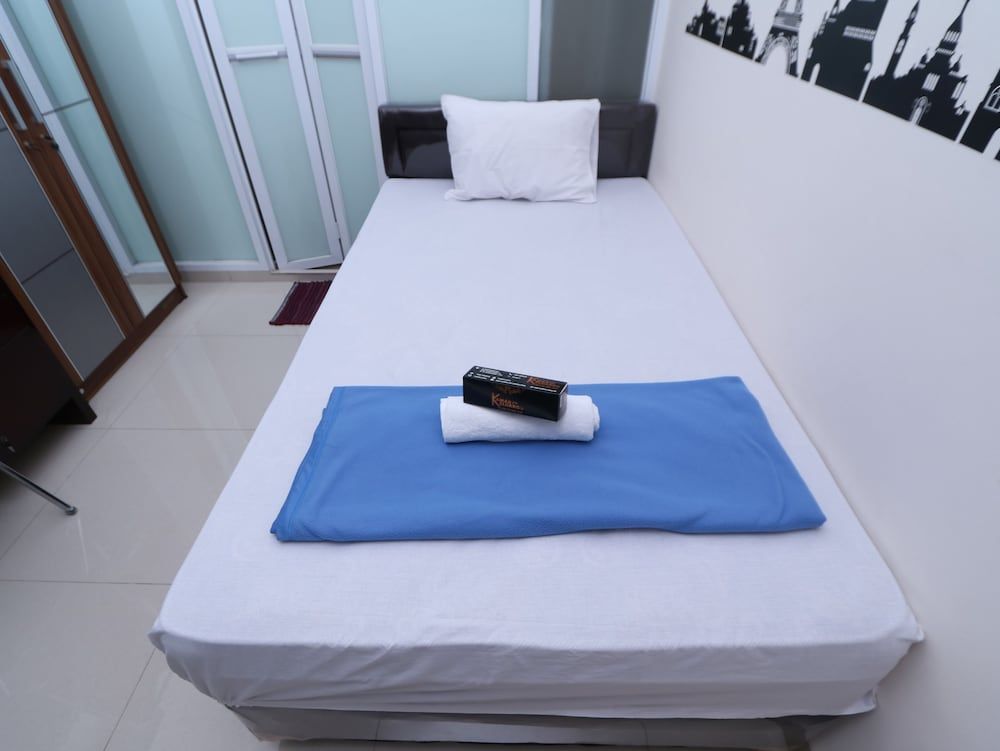 undefined Kamar Keluarga Tanah Abang 3