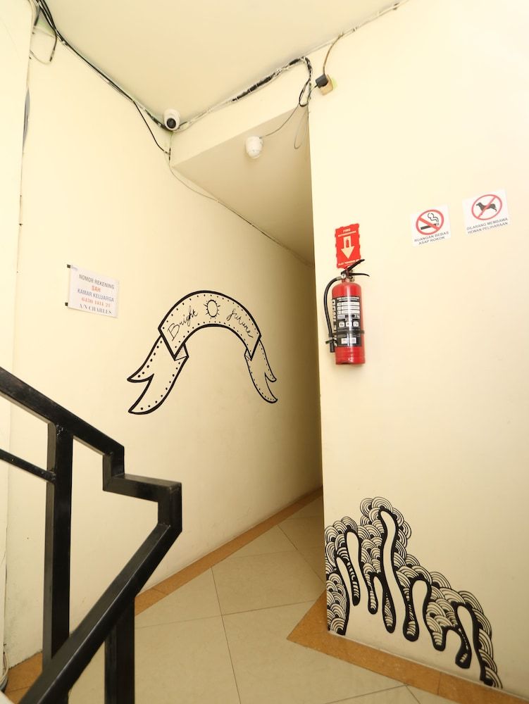 undefined Kamar Keluarga Mangga Besar 9