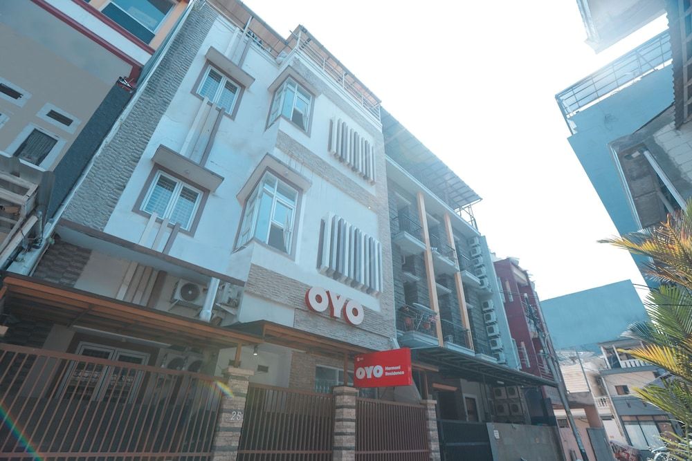 undefined OYO 150 Harmoni Residence 4