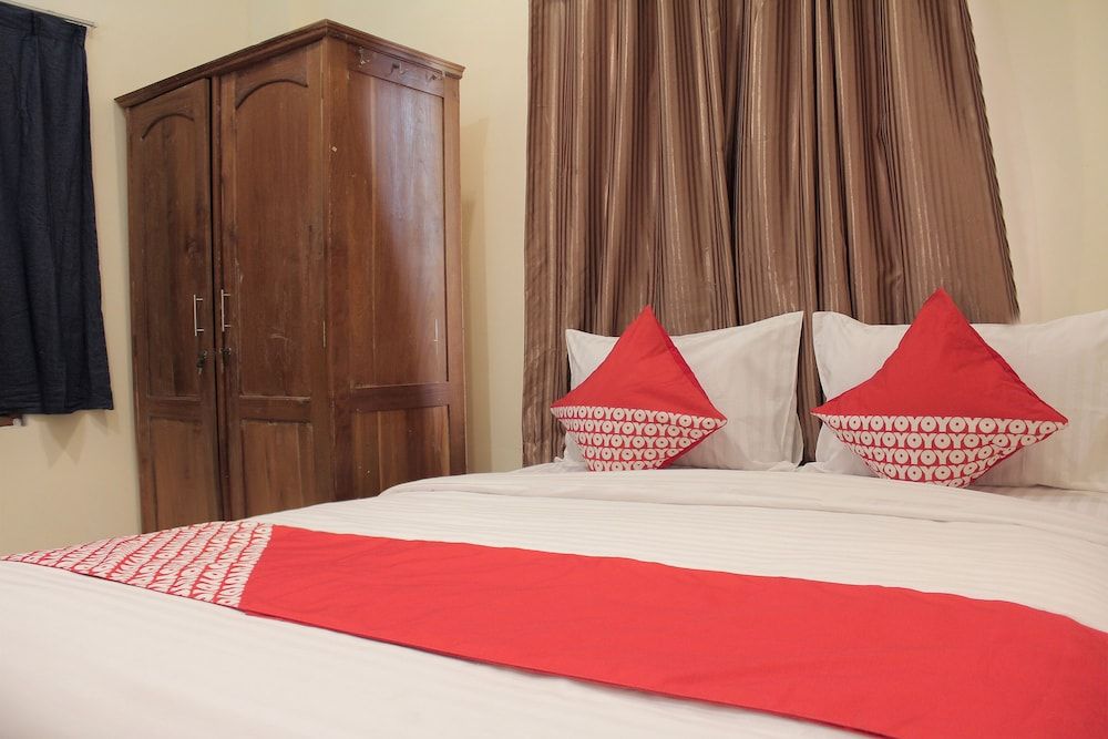 undefined OYO 152 O2 Residence 7