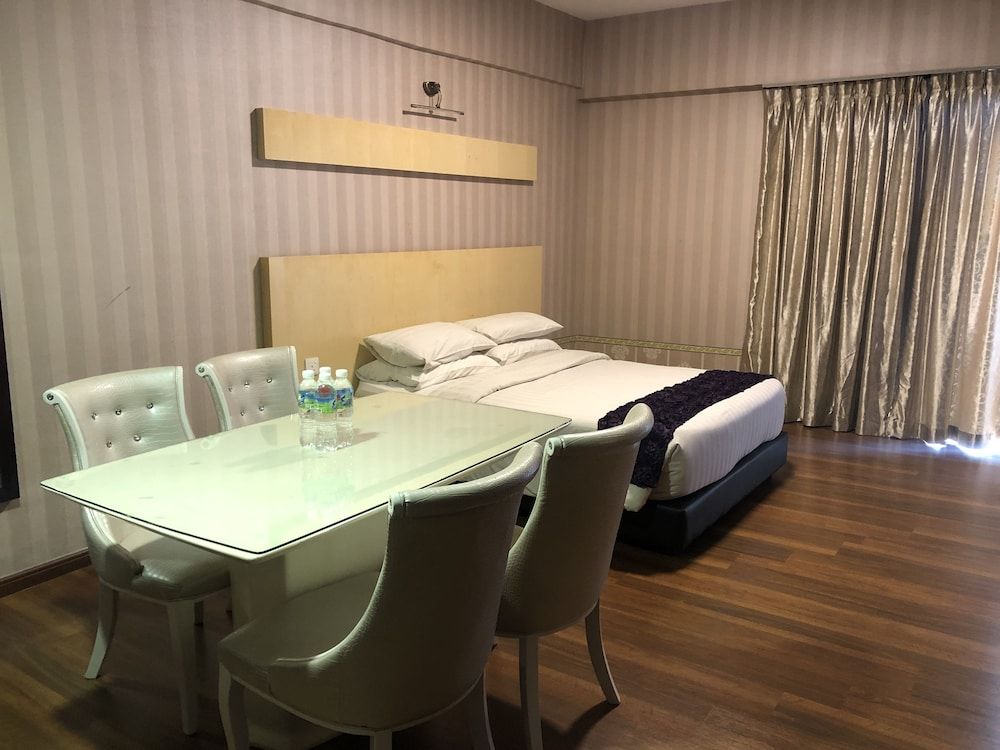 undefined Pariss Hotel Johor Bahru 4