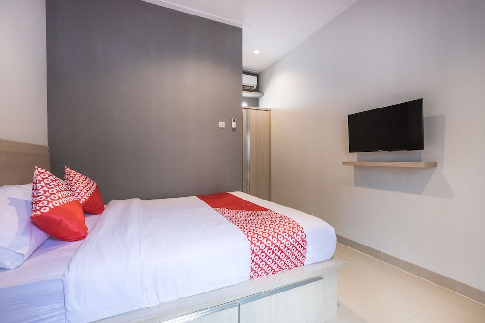 undefined OYO 1310 Urban Residence 8