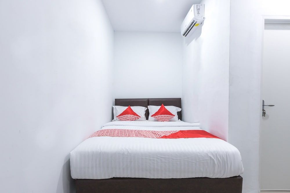 OYO 907 Wisma Cakung Standard Double Room