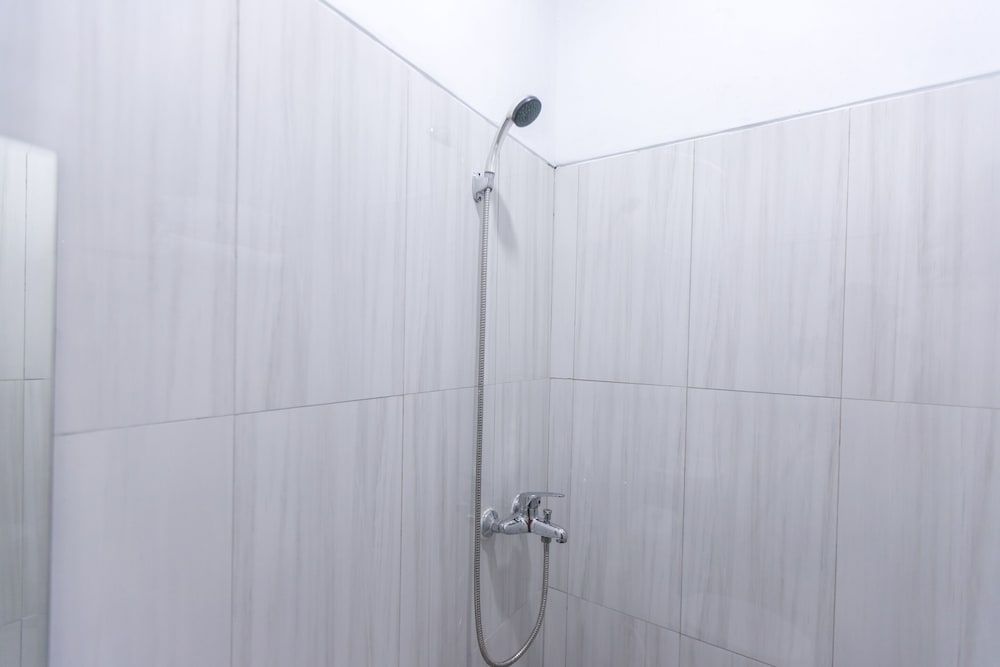 OYO 907 Wisma Cakung Standard Single Room 8