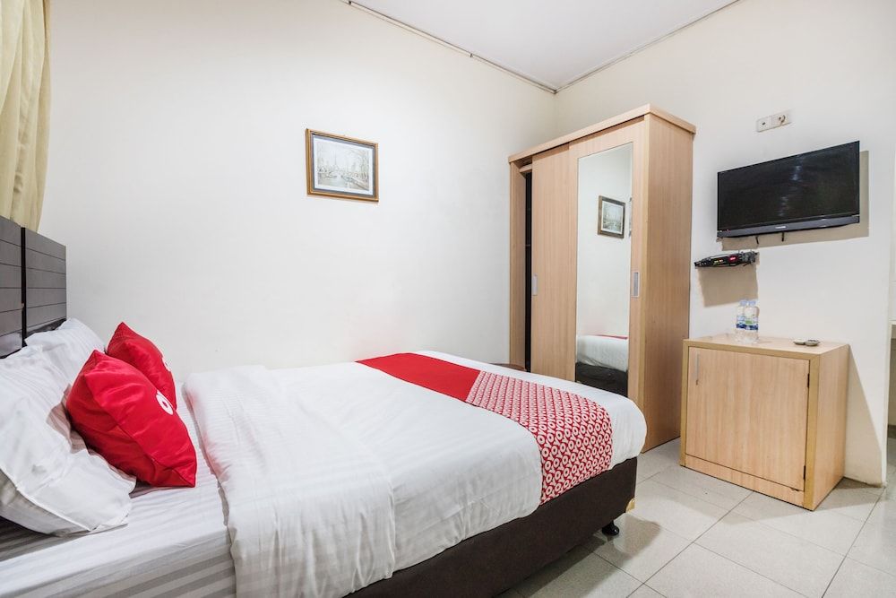 undefined OYO 1672 Wisma Barkah 7