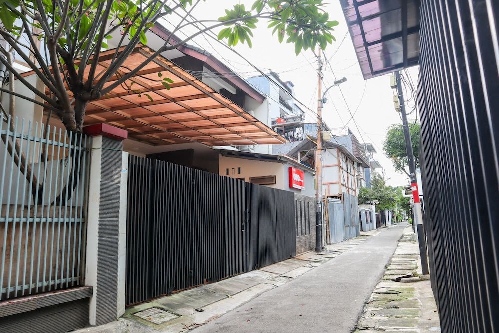 undefined OYO 2768 OQ Residence 3