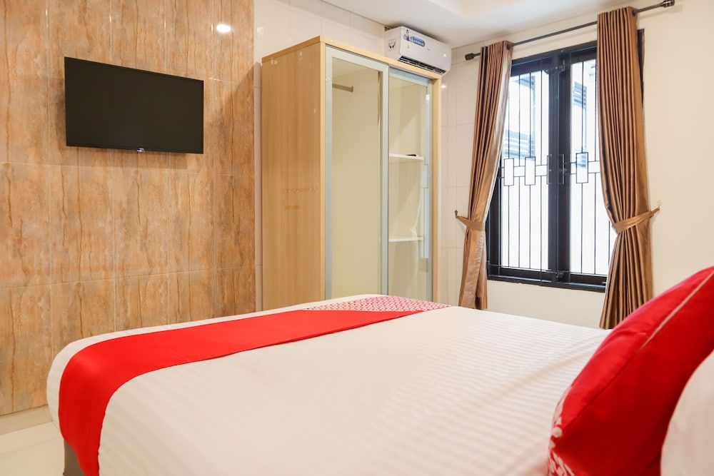 undefined OYO 2768 OQ Residence 9