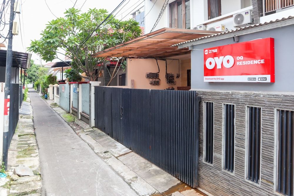 undefined OYO 2768 OQ Residence 2