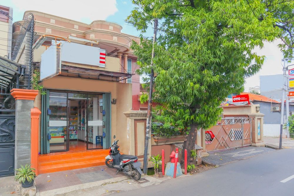 undefined OYO 2547 Assirot Residence 2