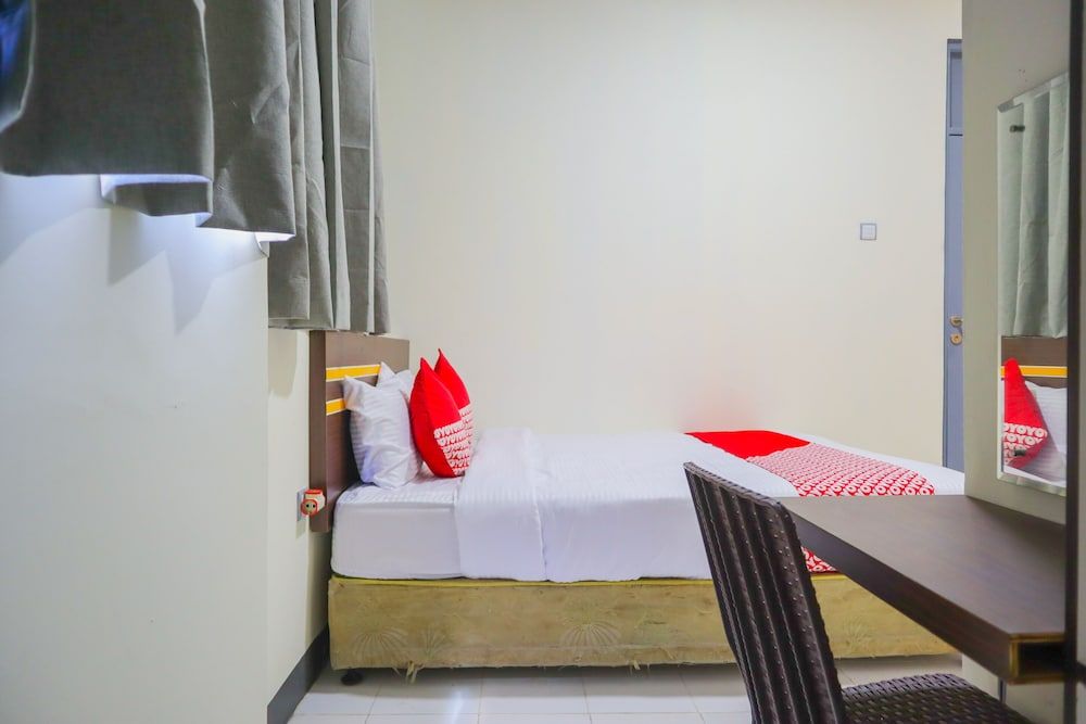 OYO 2308 Seven Season Residence Standard Double Room 17