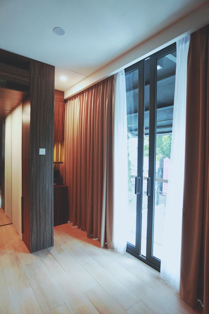 S7 Suites Gandaria Deluxe Suite 7