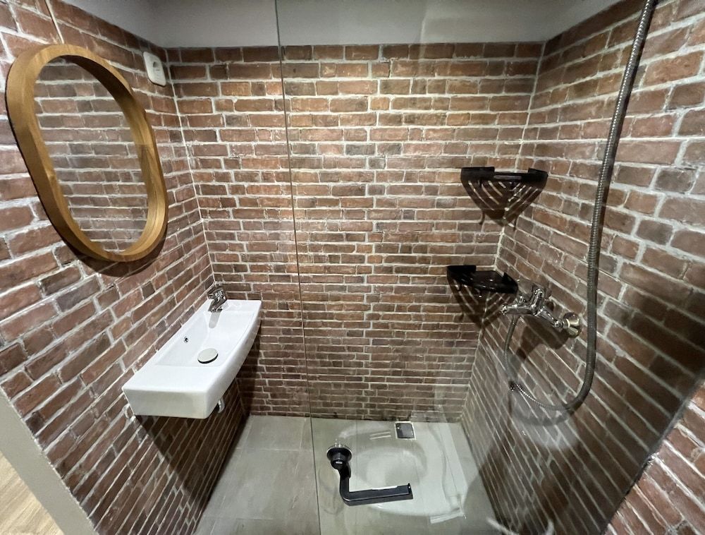 CHOSKA RESIDENCE Standard Double Room 4