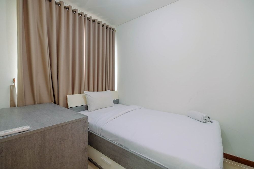 undefined Cozy and Minimalist 2BR Green Bay Condominium Apartment 6