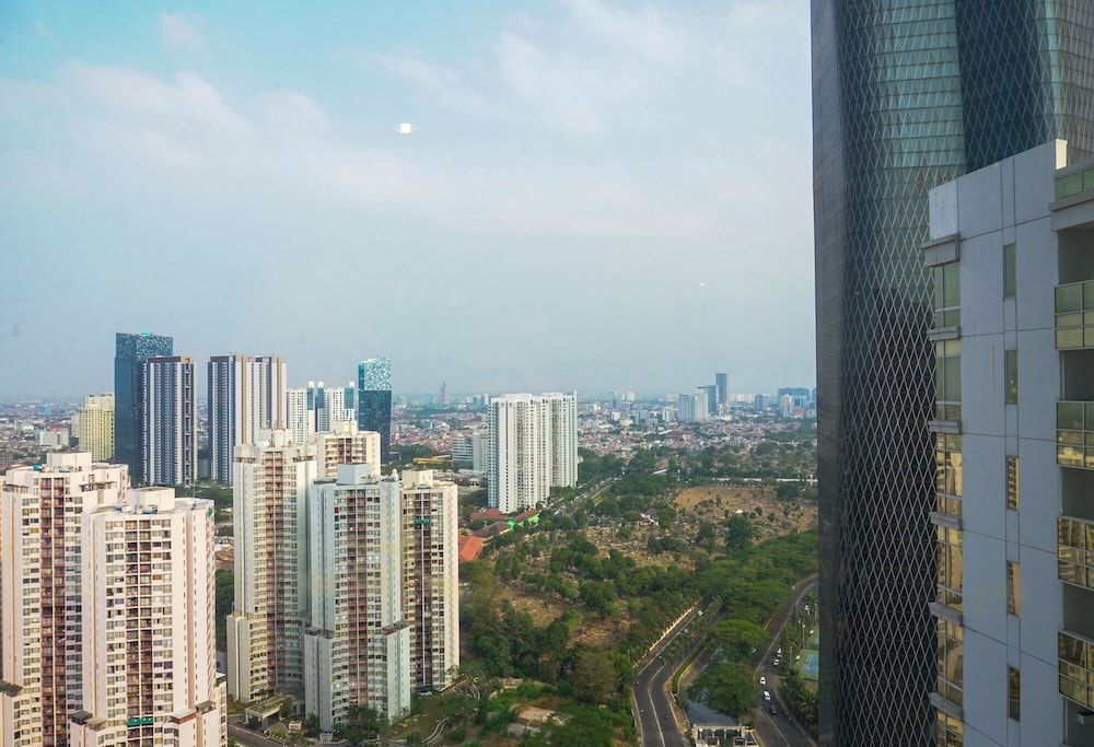 undefined Cozy 2BR @ The Empyreal Condominium Epicentrum Apartment 2