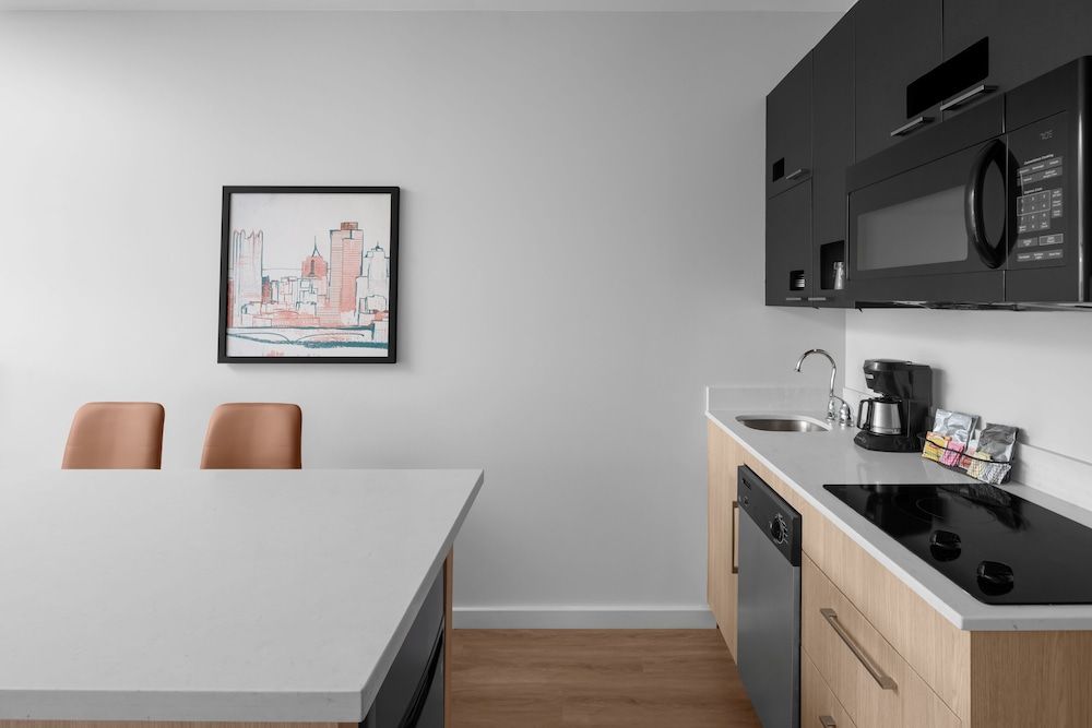 HYATT house Pittsburgh-South Side Studio Suite, 1 King Bed 3