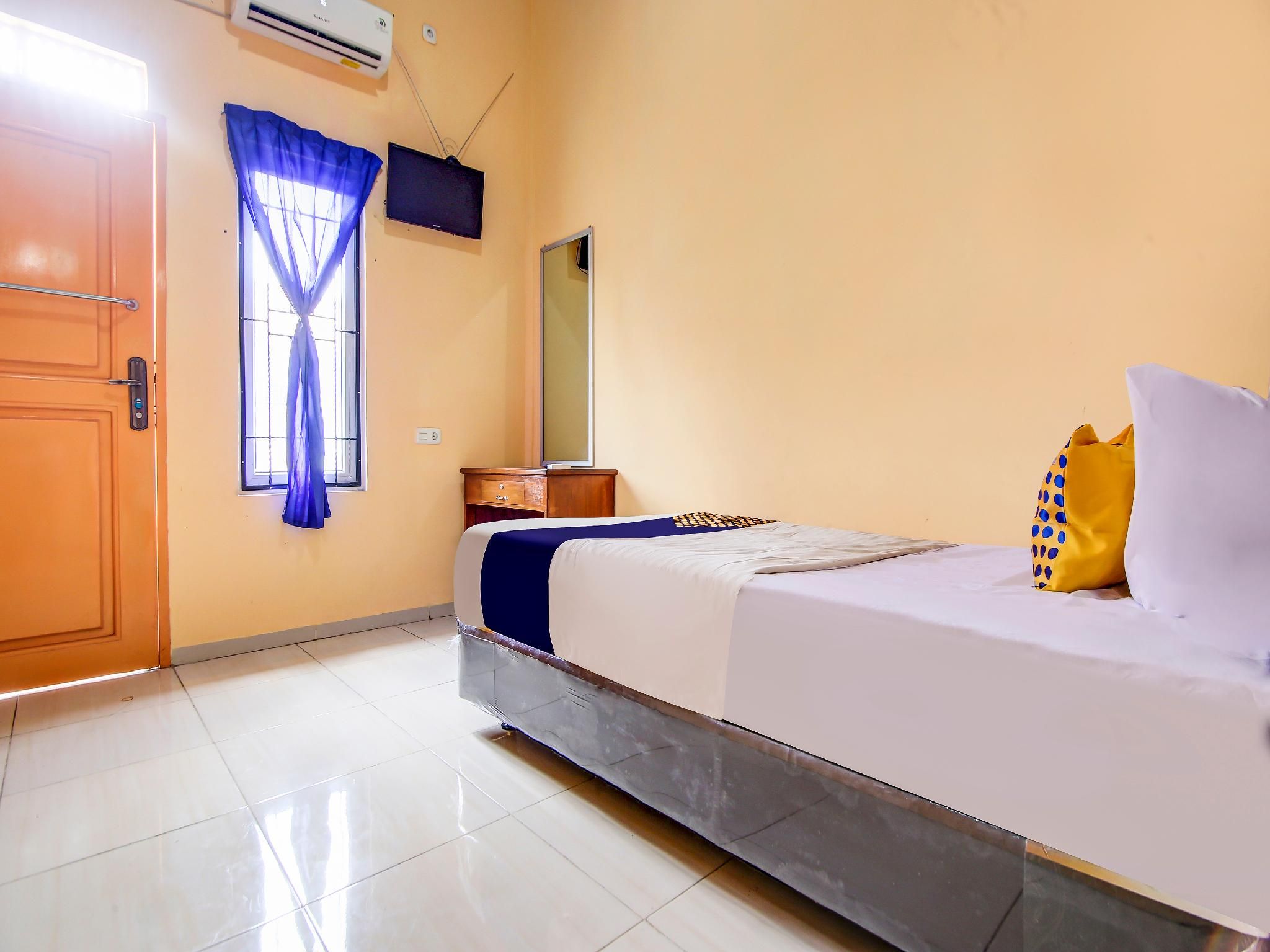 Single Room - Basic