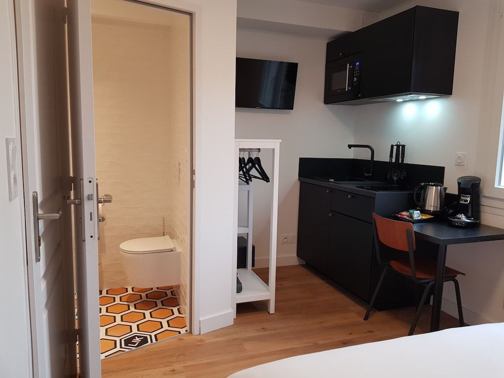 Standard Studio ( 102 - Cuisine)