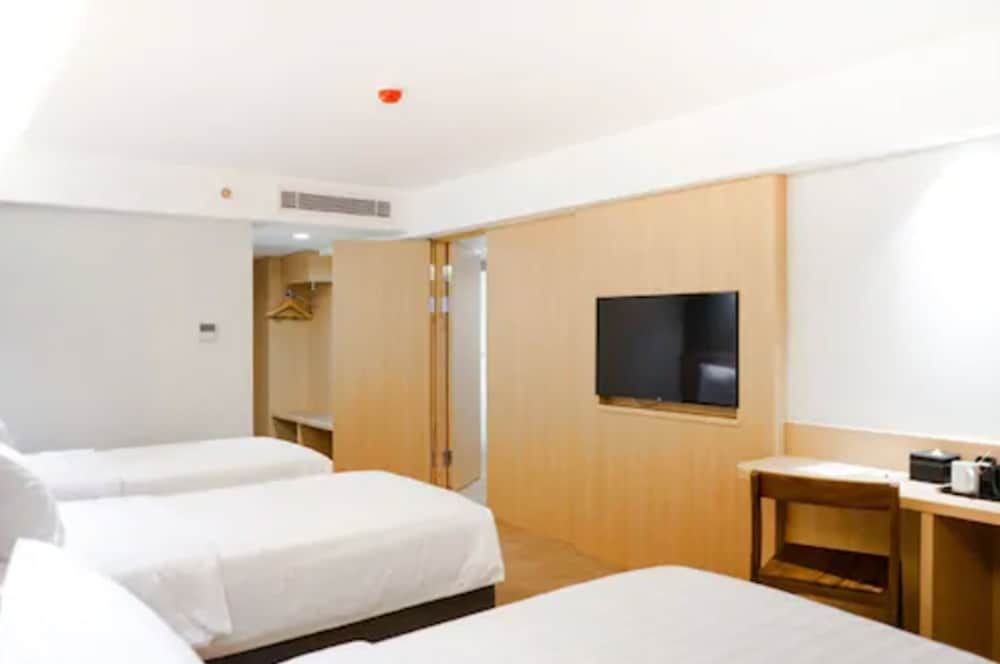 Family Triple Room