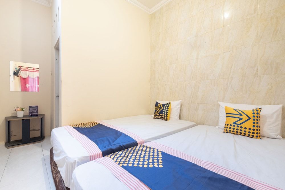 Economy Twin Room