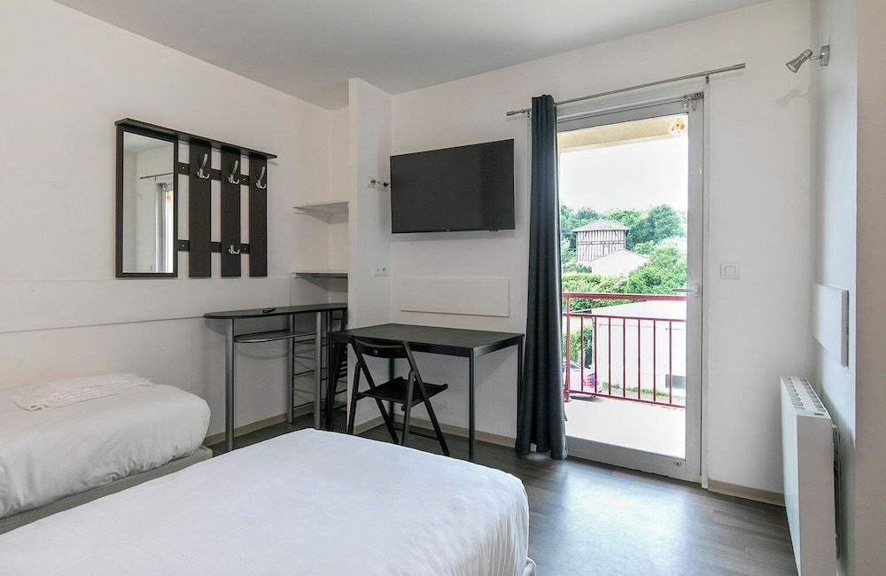 Apparts Confort 87 Comfort Apartment 5