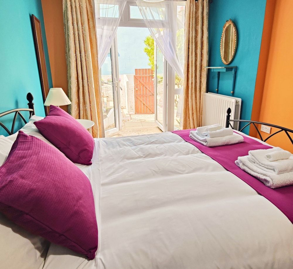 Deluxe Apartment, Private Bathroom, Sea View (The Forest)