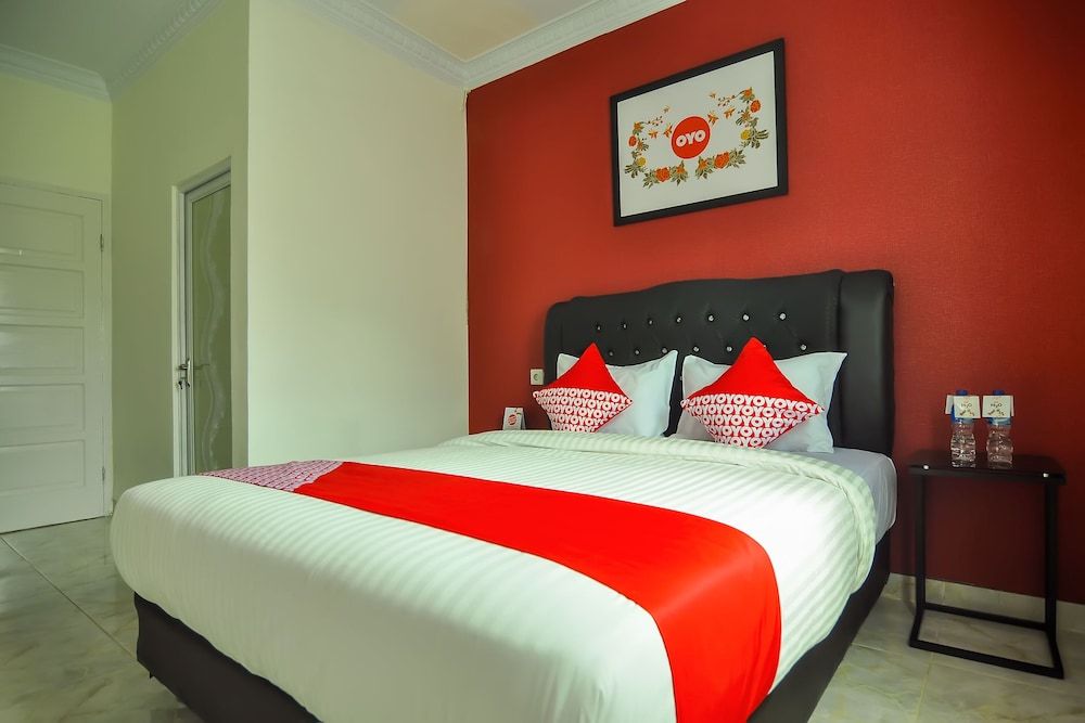 OYO 721 Sulaiman Residence Syariah Standard Double Room, 1 Double Bed 2
