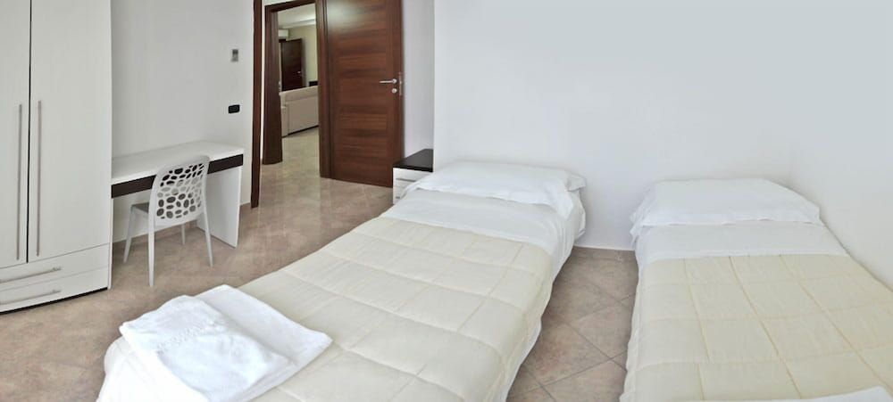 Vea Resort Apartment, 2 Bedrooms, Kitchen 2
