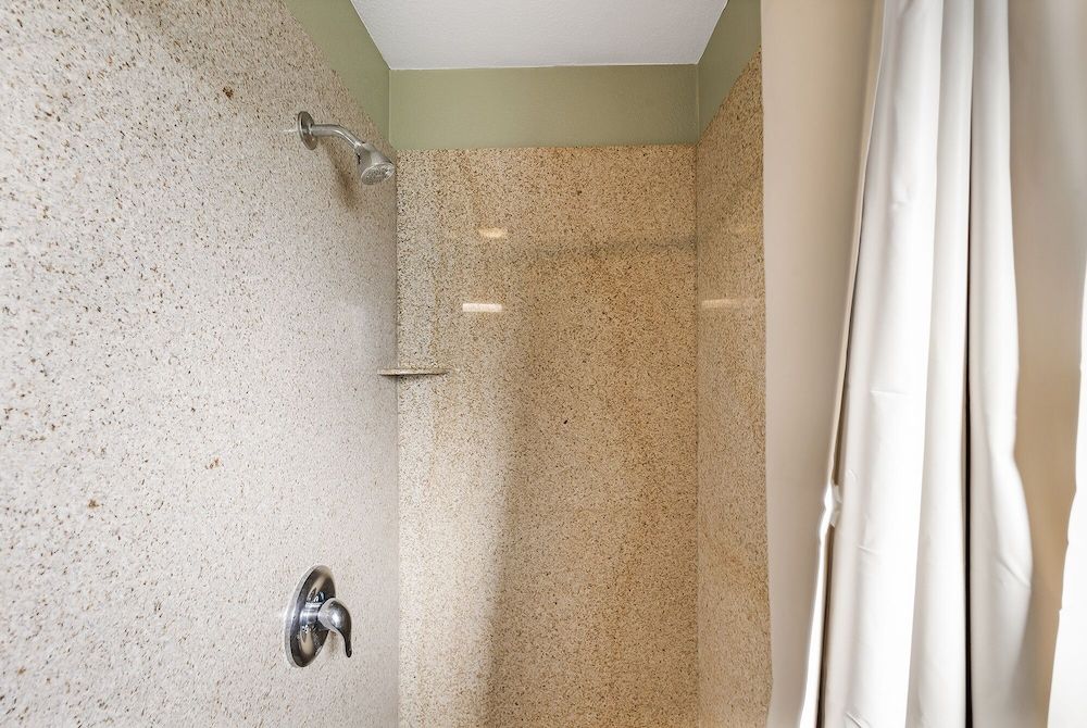 Safari Inn - Chico Double Room 8