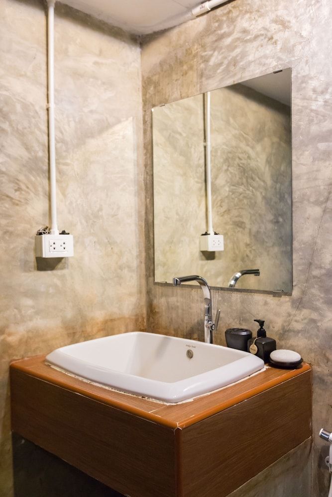 Plern Plern Bed and Bike Superior King Room 3