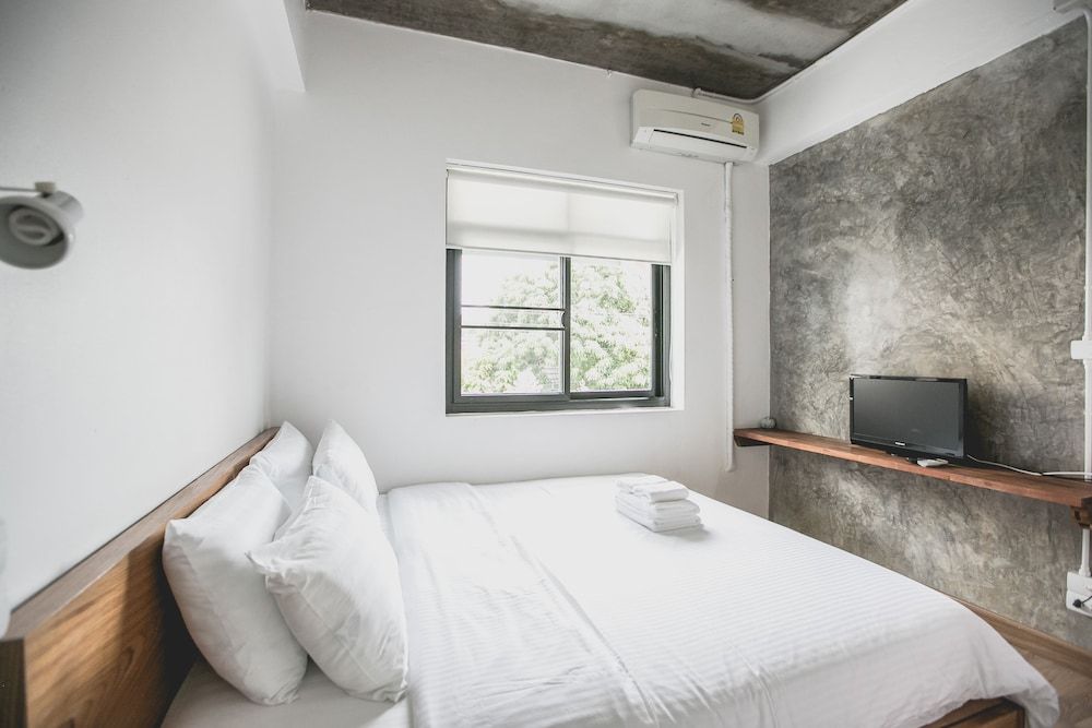 undefined Plern Plern Bed and Bike