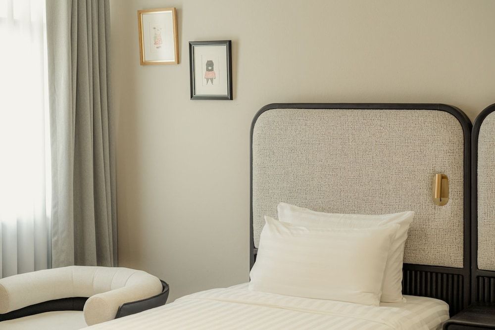 The 3 Sis Superior Twin Room 2