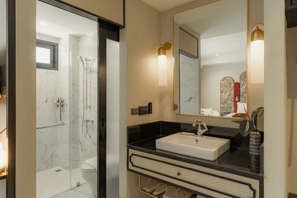 The 3 Sis Superior Twin Room 4