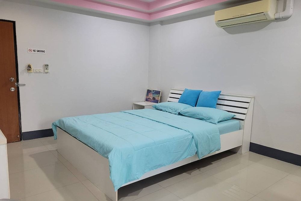 undefined Kaewchantra Mansion 2