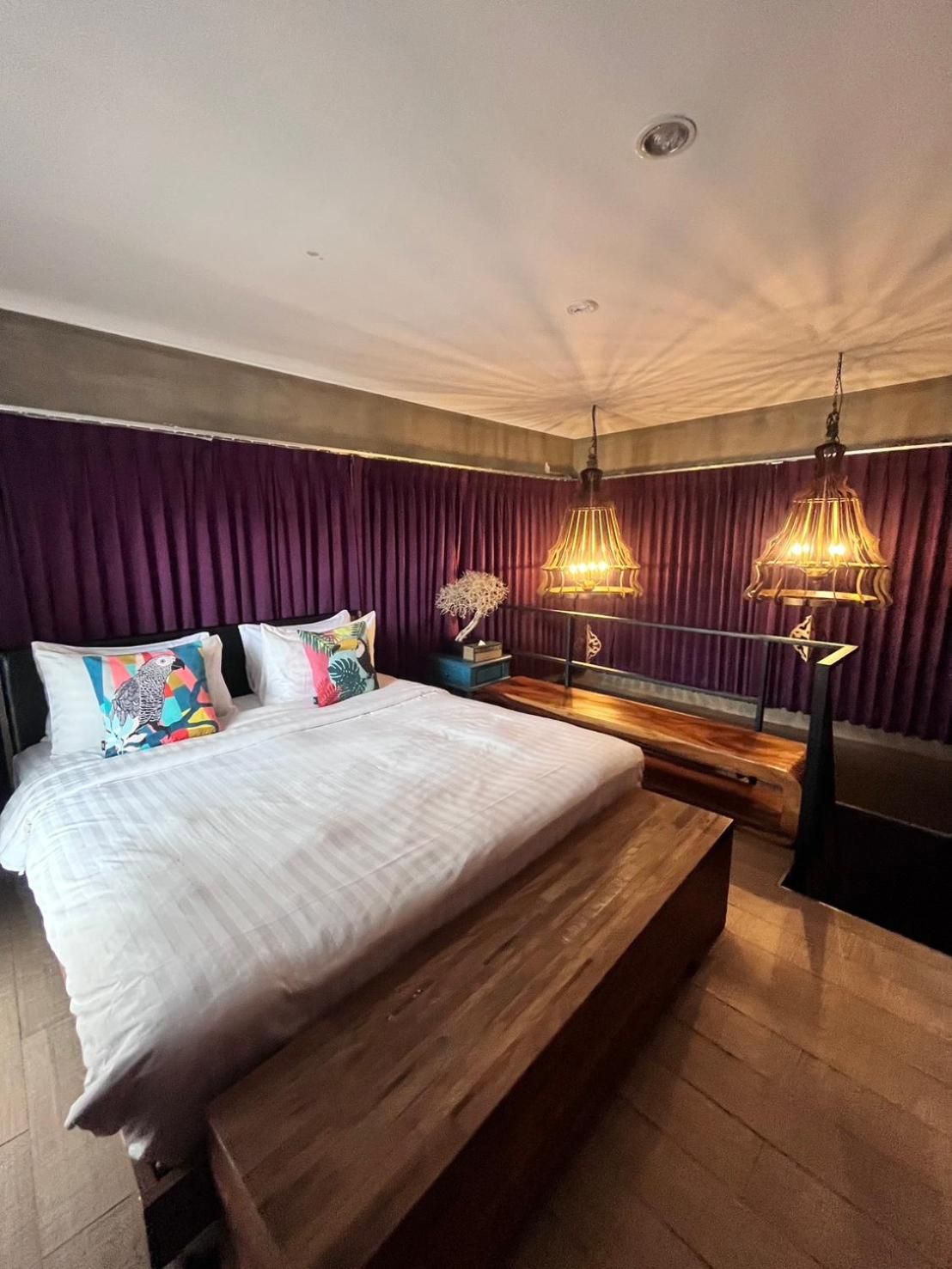 undefined Villa Thapae 2