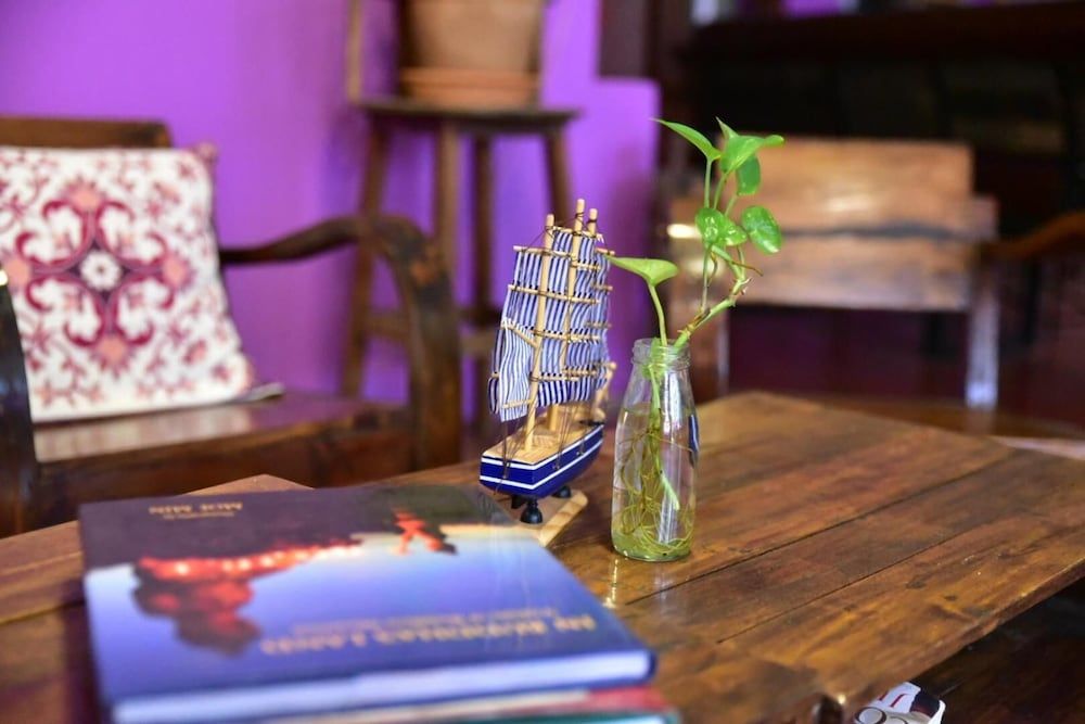 undefined Paapu House 6