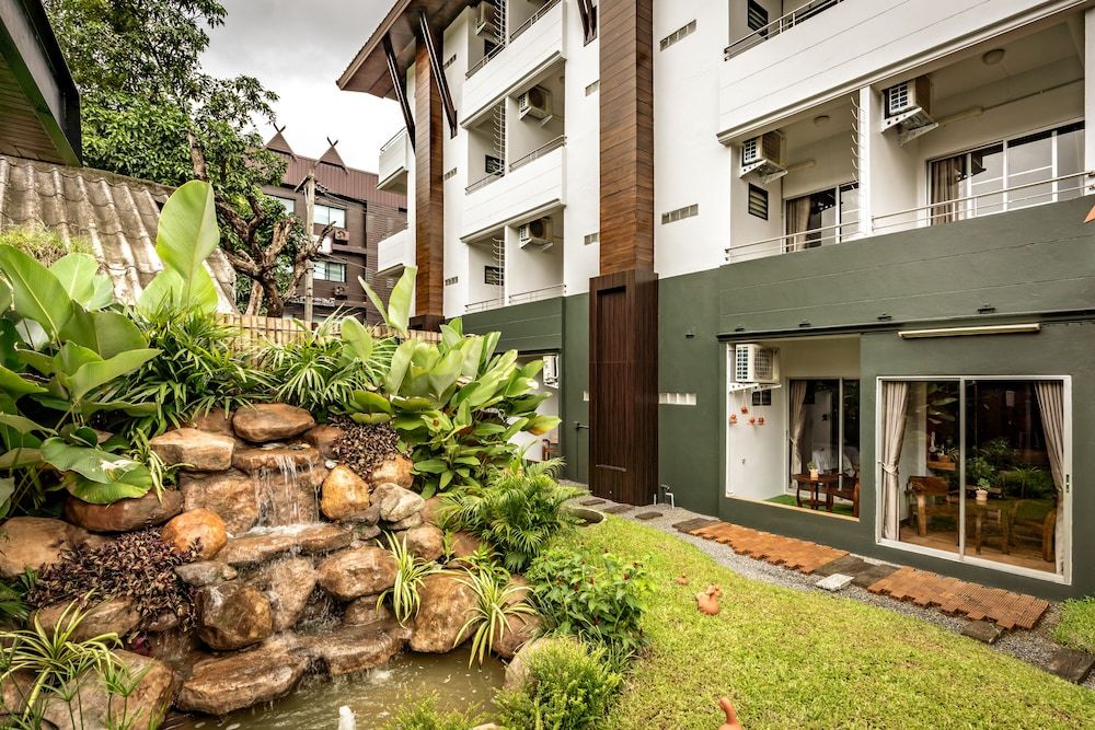 undefined Ing Mon House 5