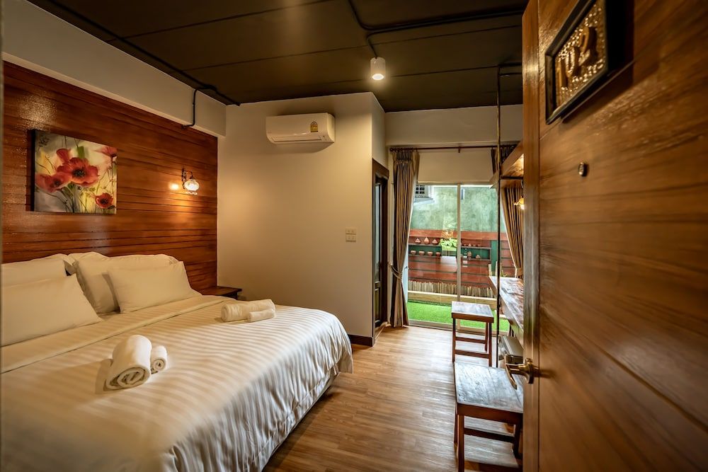 undefined Ing Mon House 2