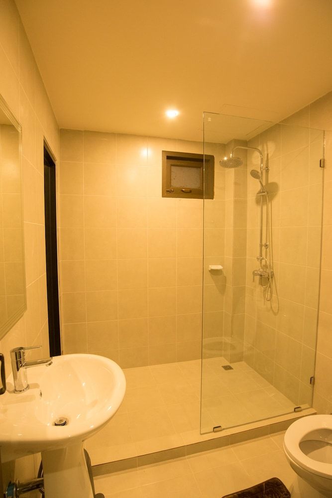 Sri Ngachang House Standard Triple Room 4