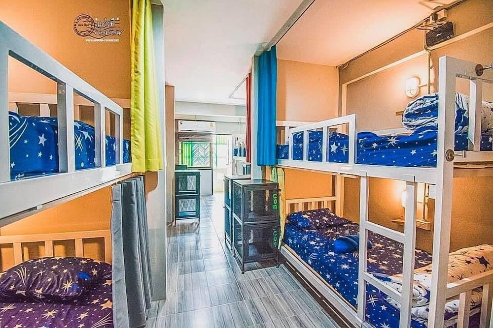 undefined Enjoy House - Hostel