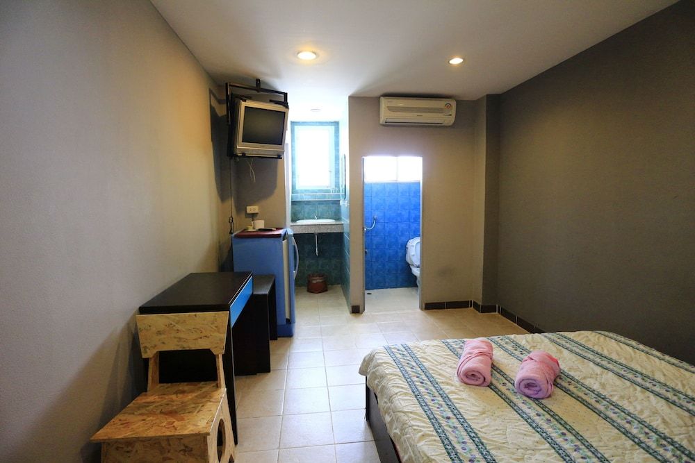 undefined Pakinai Guesthouse 7
