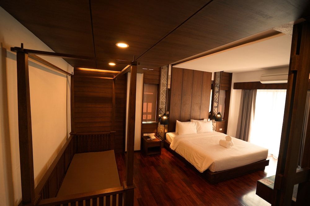 Anika Boutique Hotel Superior Room, 1 King Bed, Non Smoking 7