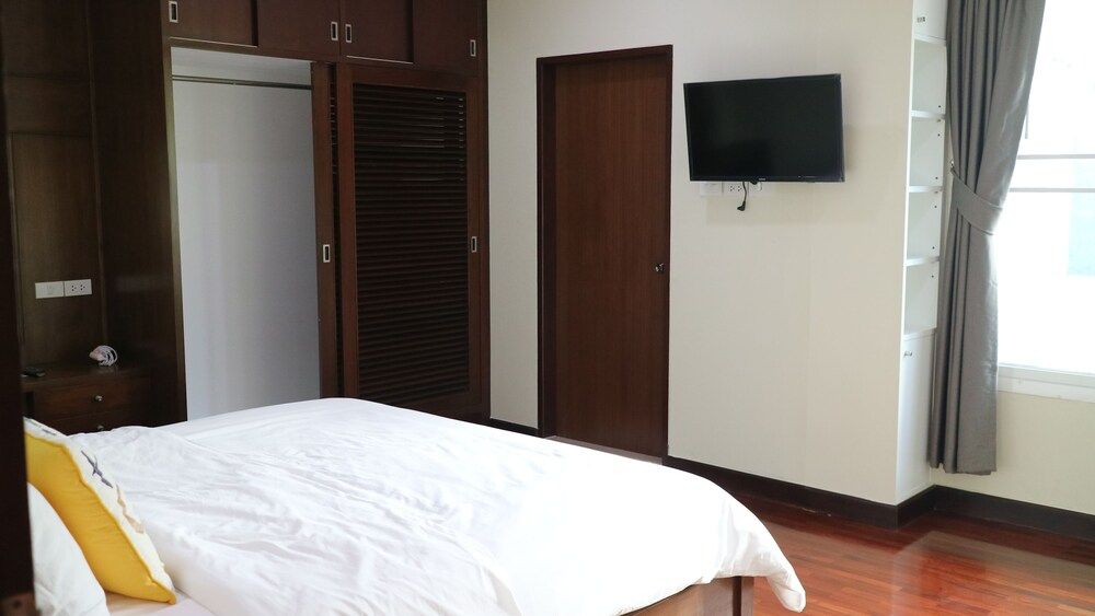 The Restel - Hostel Deluxe Double Room, 1 King Bed 2