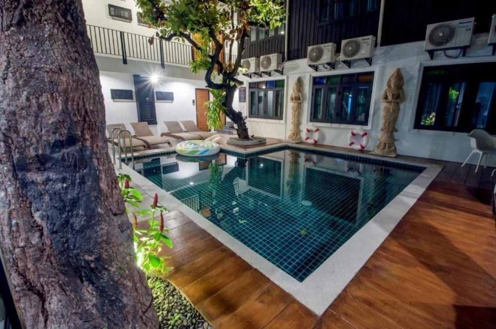 undefined Sathu Hotel 10