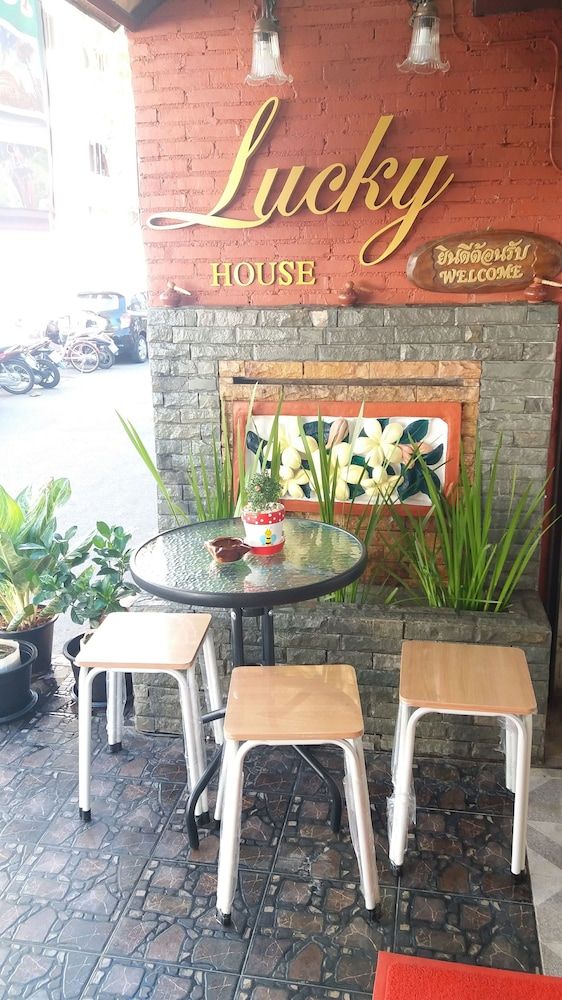 undefined Lucky House Phra Sing Chiangmai - Hostel