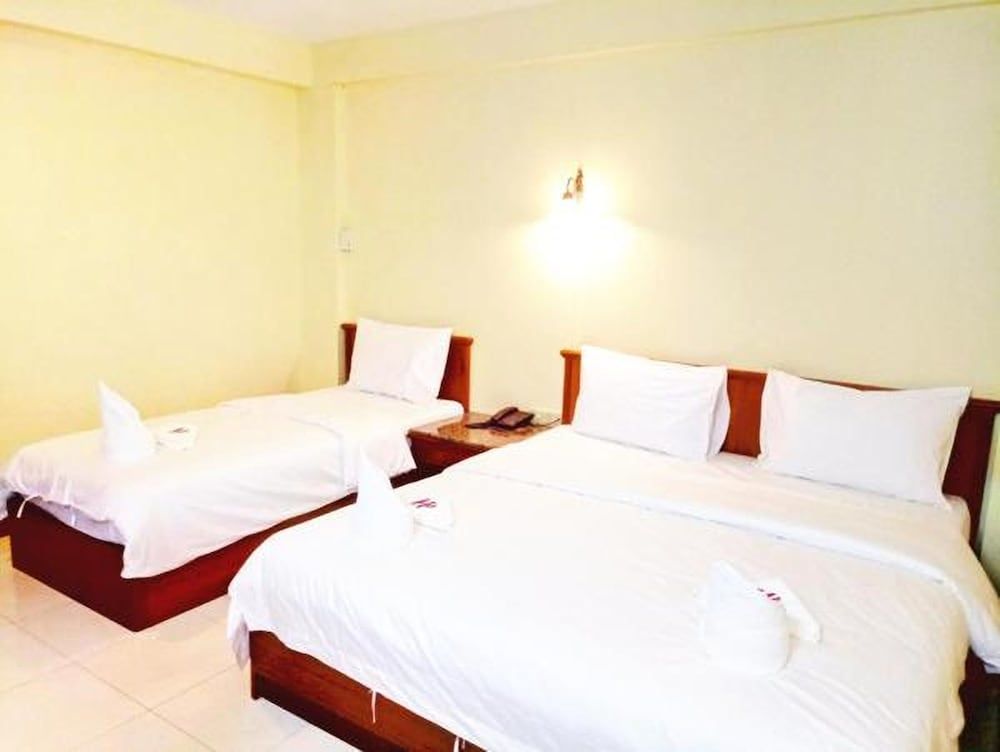 Hua Lin Inn Standard Triple Room 2