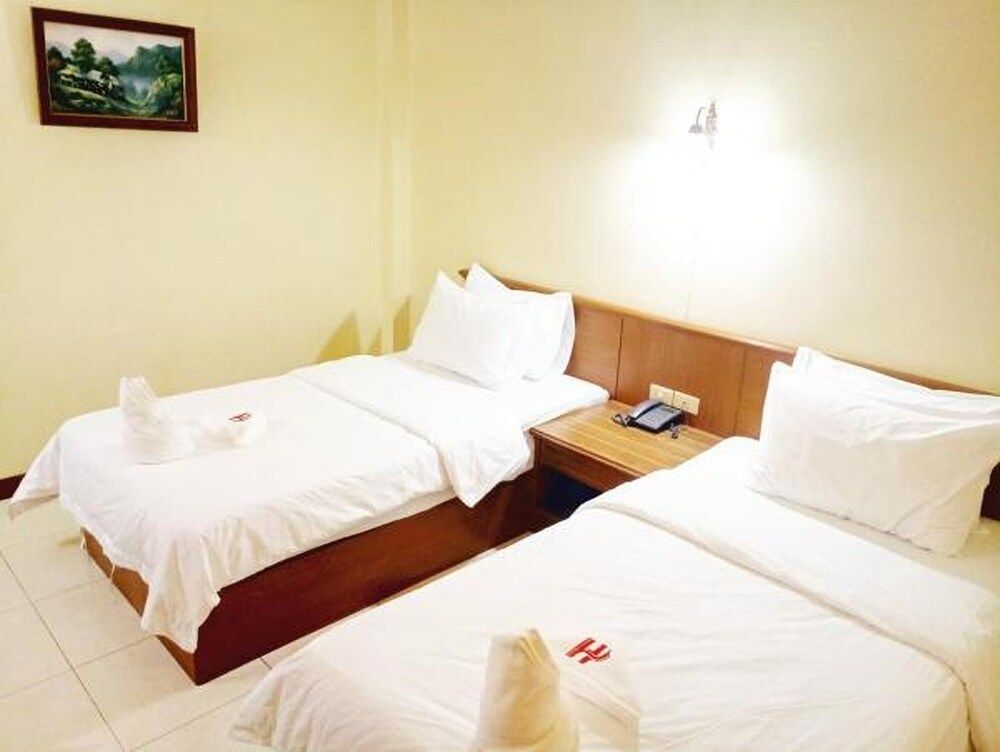 Hua Lin Inn Standard Twin Room